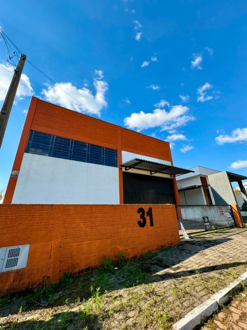 Pavilhão comercial Porto dos Pereiras