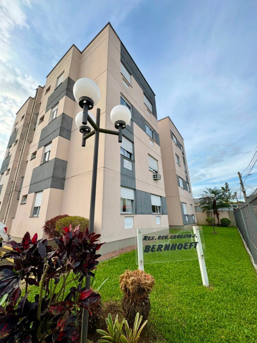 Apartamento 3 dormitórios Residencial R. Ernesto J. Bernhoft